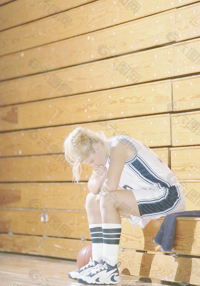 财政部的此 财政部的此